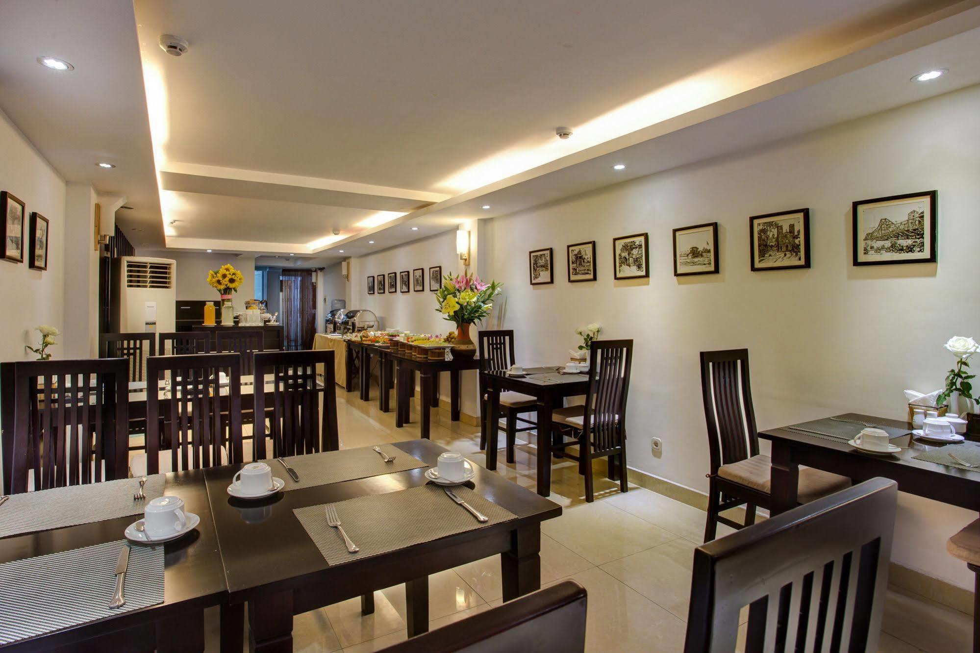Parklane Hotel 3*